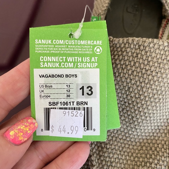 Brand new shoes for your kiddo! - Picture 2 of 2